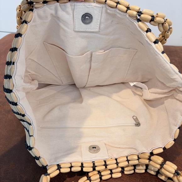 Rachel Ashwell Wooden Beaded Half Moon Tote Boho Coastal Bag Summer Neutral - Picture 4 of 8